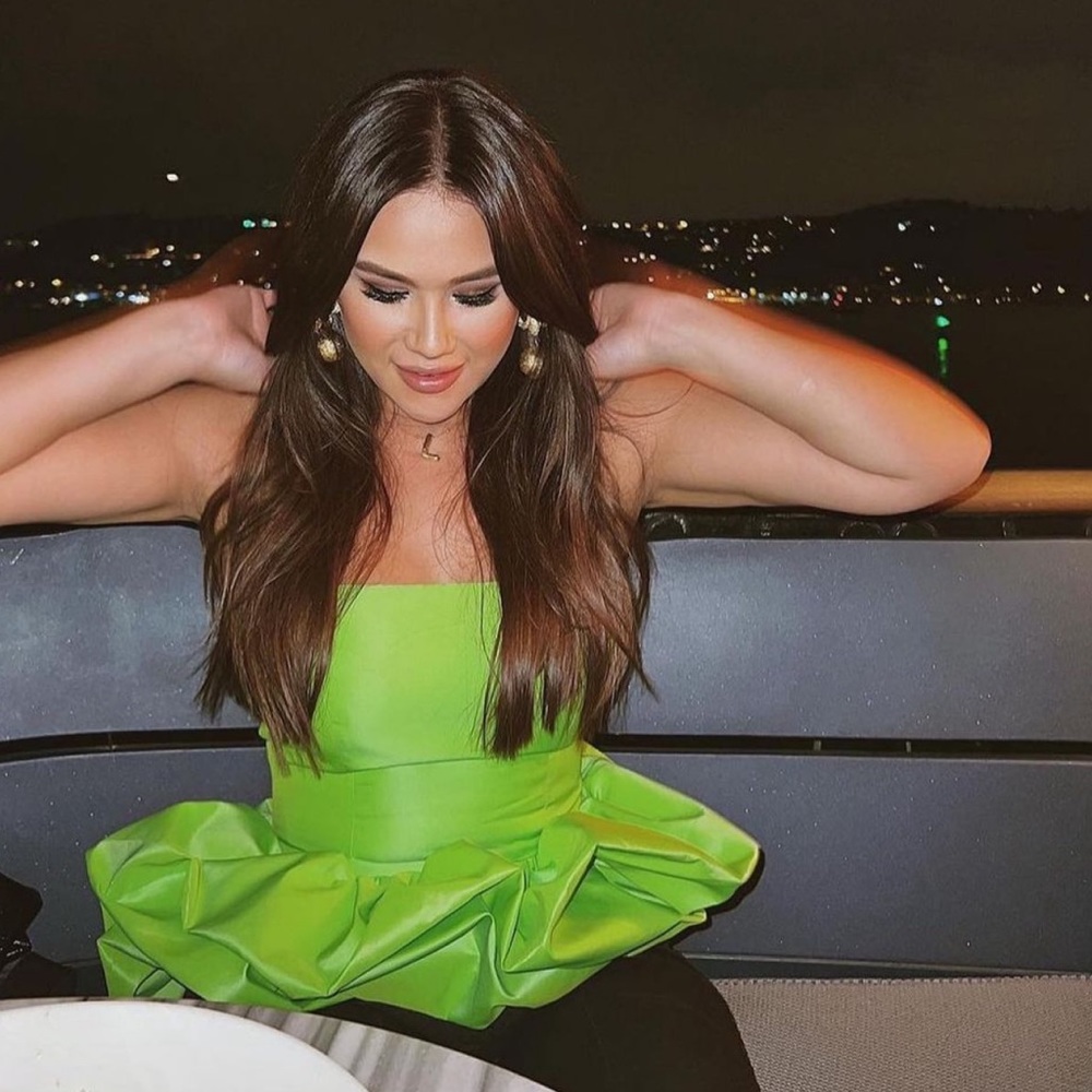 Zara Voluminous Top - Limited Edition Size Small